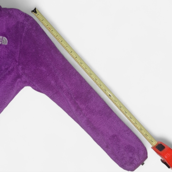 The North Face Purple Fleece Jacket - Picture 4 of 8